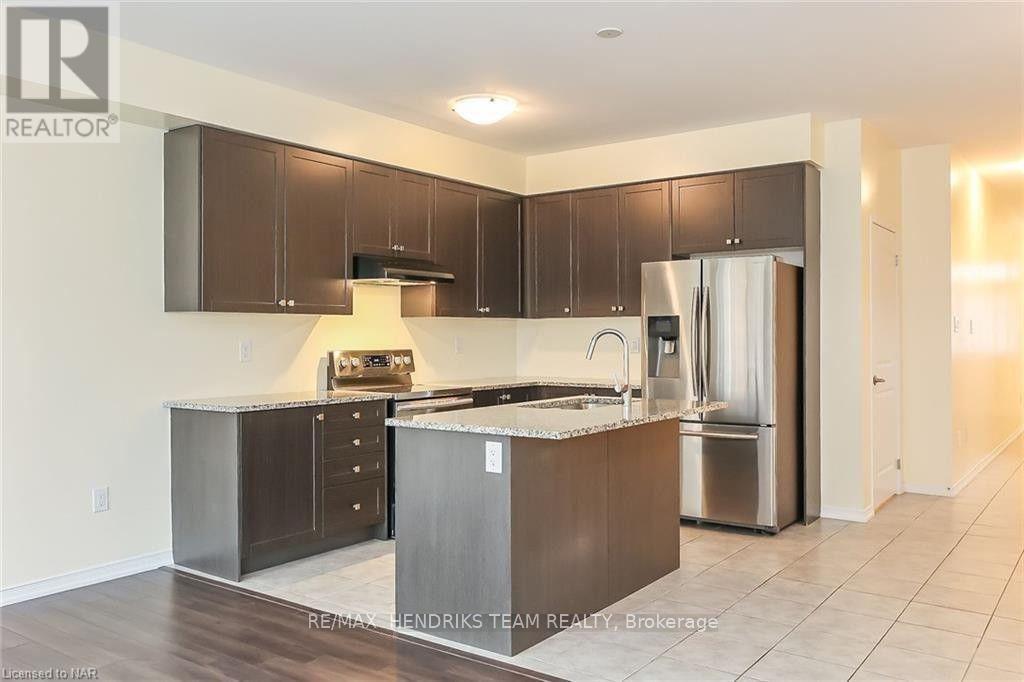 8791 Sourgum Avenue, Niagara Falls, Ontario  L2H 3S3 - Photo 8 - X13589554