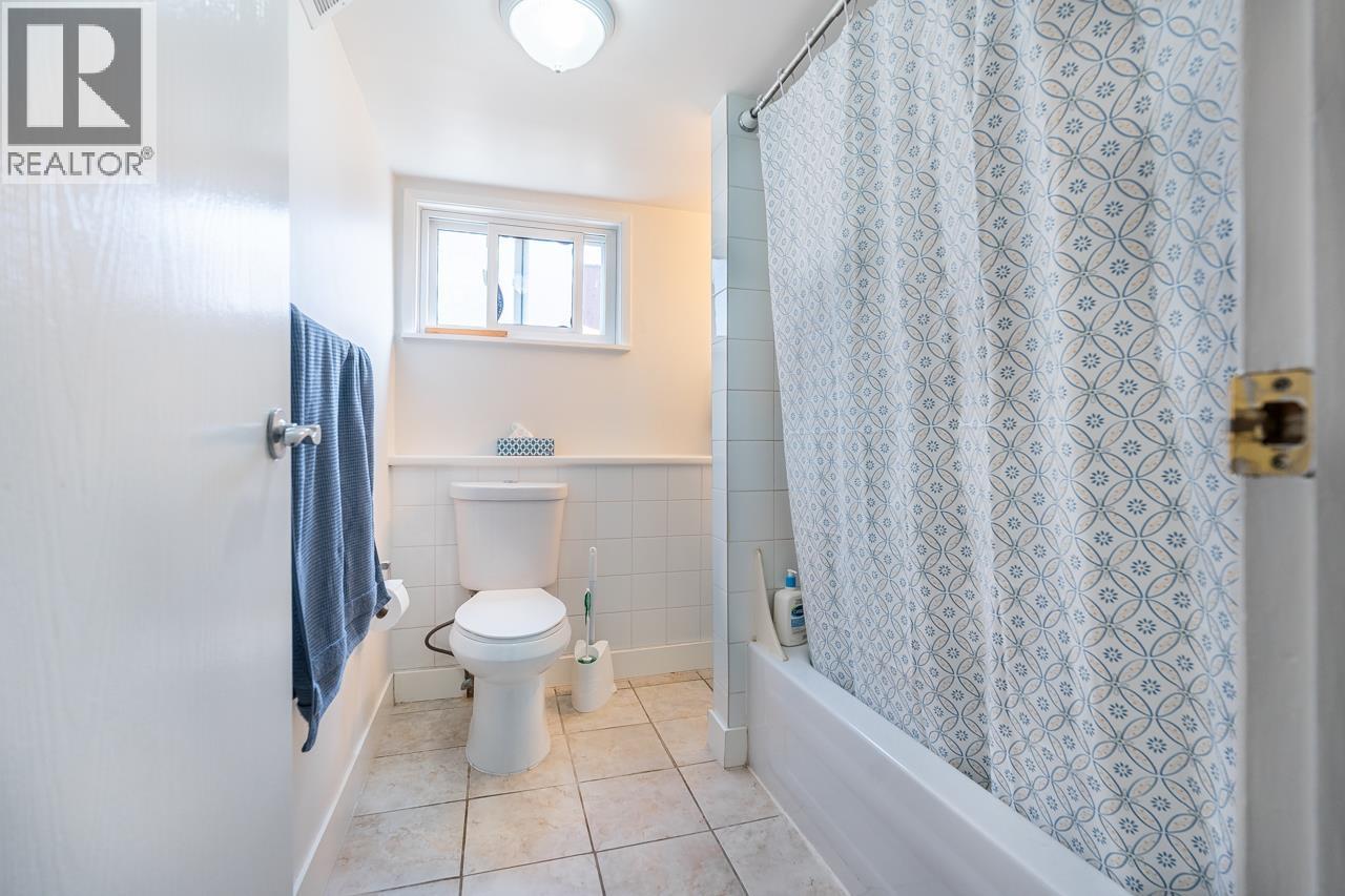 1566 Shaughnessy Street, Port Coquitlam, British Columbia V3C 6M4 - Photo 30 - R3148442
