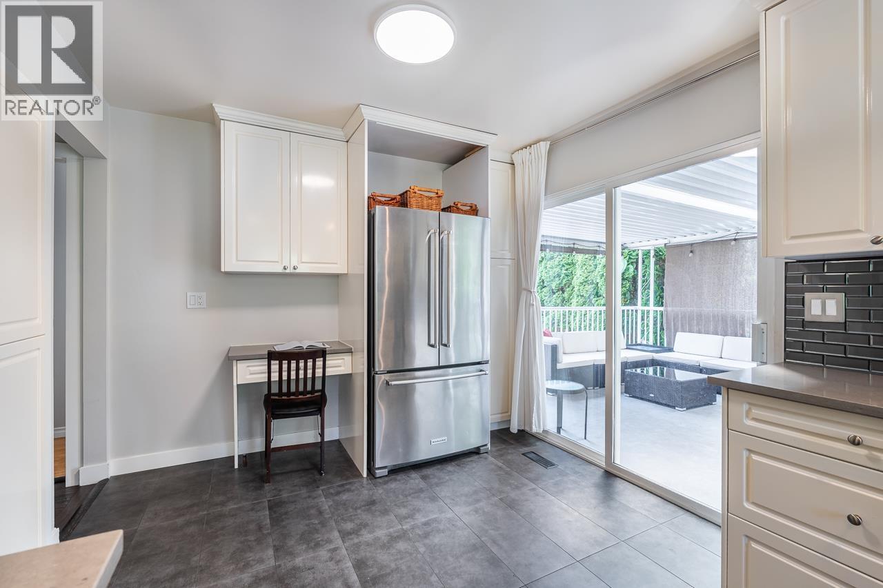 1566 Shaughnessy Street, Port Coquitlam, British Columbia V3C 6M4 - Photo 7 - R3148442