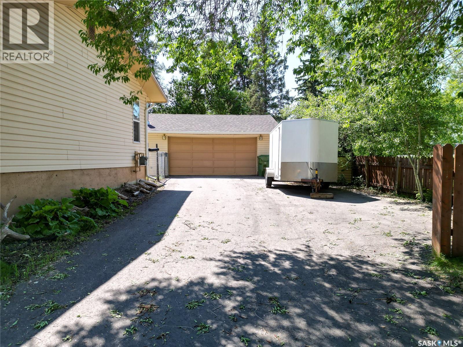 1201 Mckay Drive, Prince Albert, Saskatchewan  S6V 5V1 - Photo 22 - SK043112