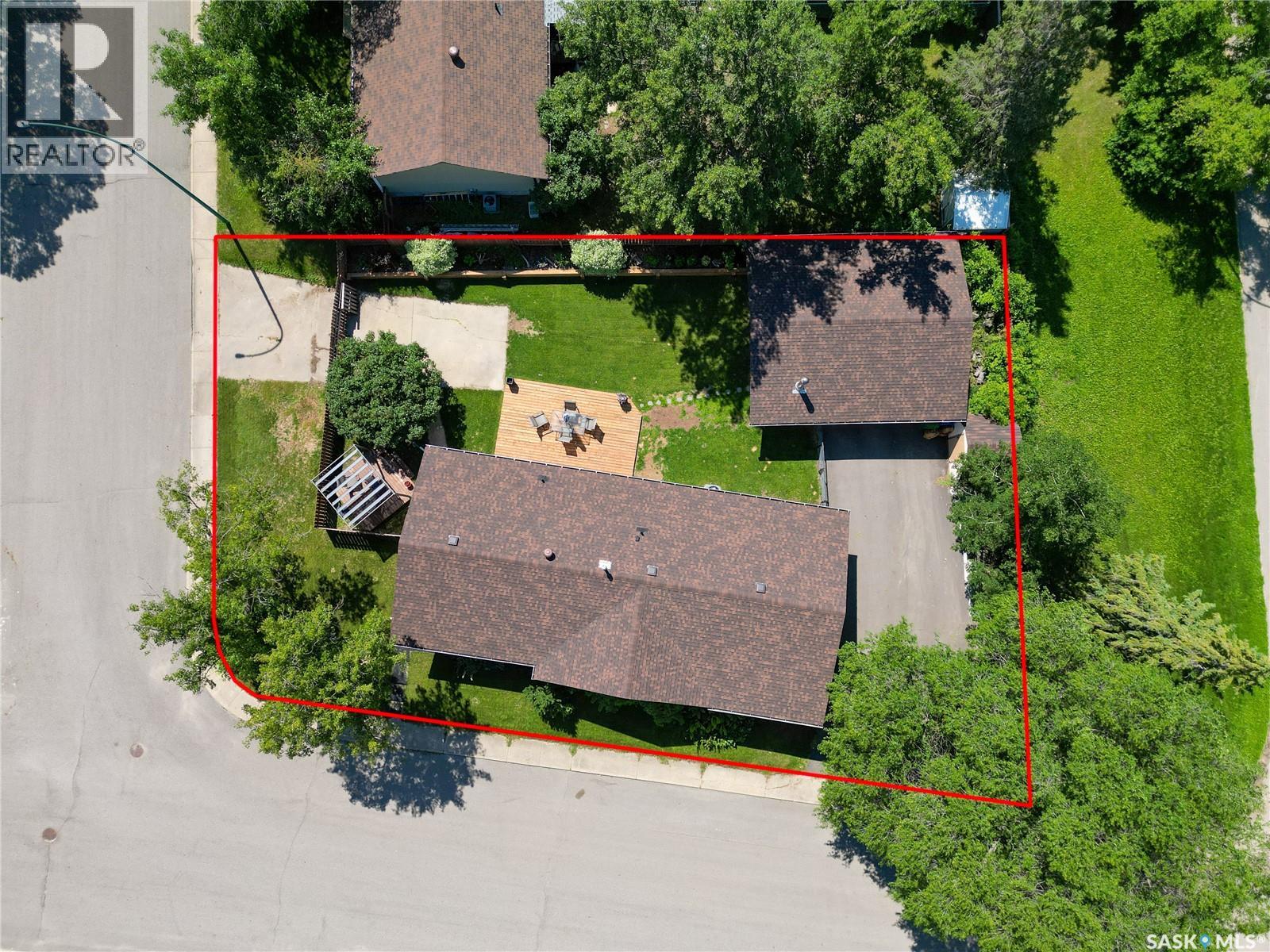 1201 Mckay Drive, Prince Albert, Saskatchewan  S6V 5V1 - Photo 24 - SK043112