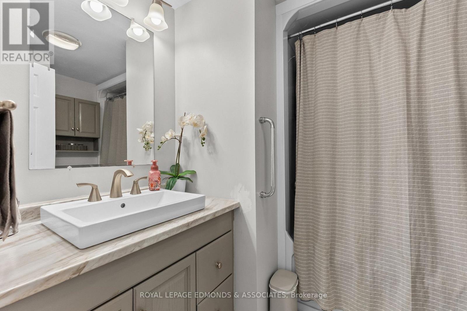 219 Zanders Road, Laurentian Valley, Ontario  K8A 6W8 - Photo 16 - X13589512