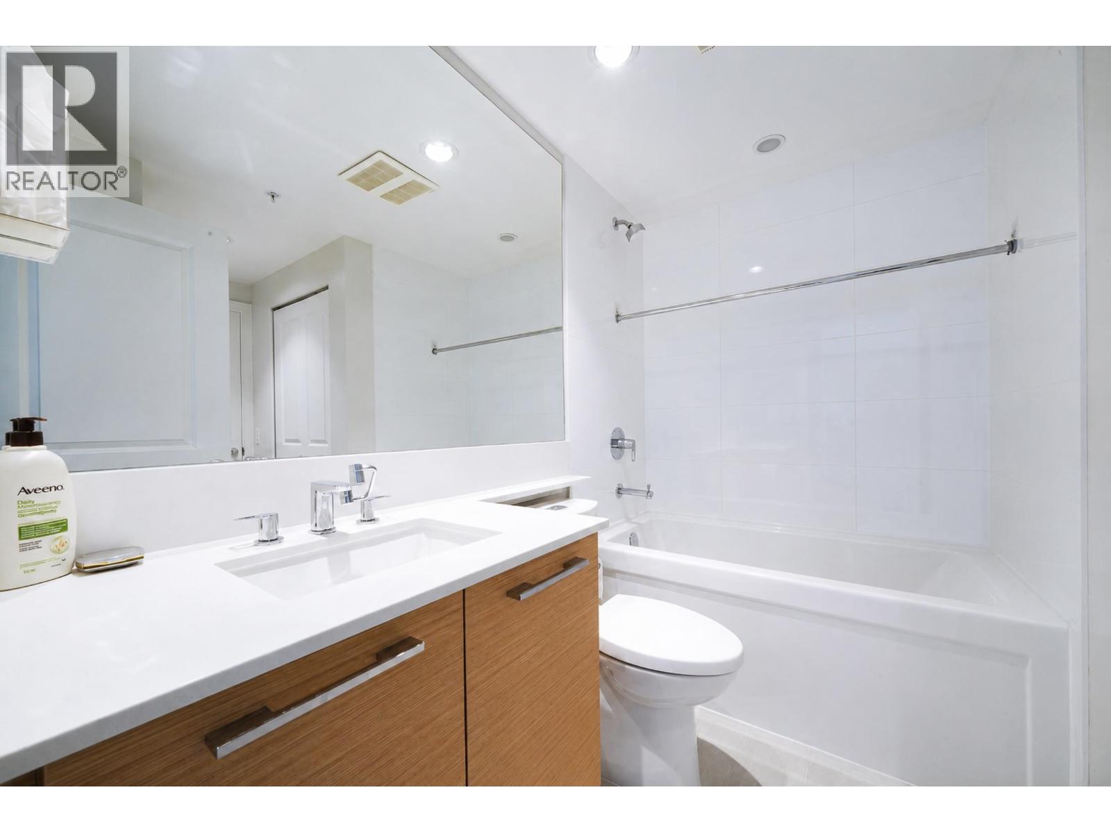 1607 6700 Dunblane Avenue, Burnaby, British Columbia  V5H 0J3 - Photo 10 - R3148375