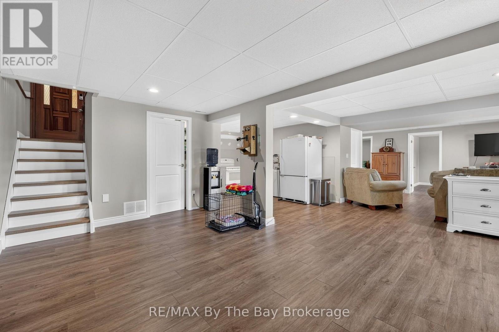 1434 River Road W, Wasaga Beach, Ontario  L9Z 2W5 - Photo 23 - S13496718