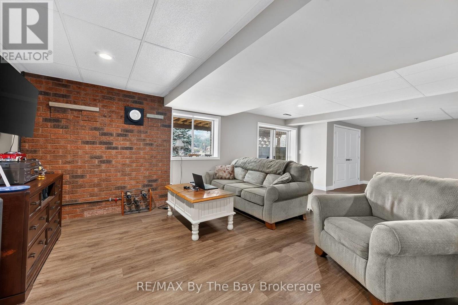 1434 River Road W, Wasaga Beach, Ontario  L9Z 2W5 - Photo 29 - S13496718