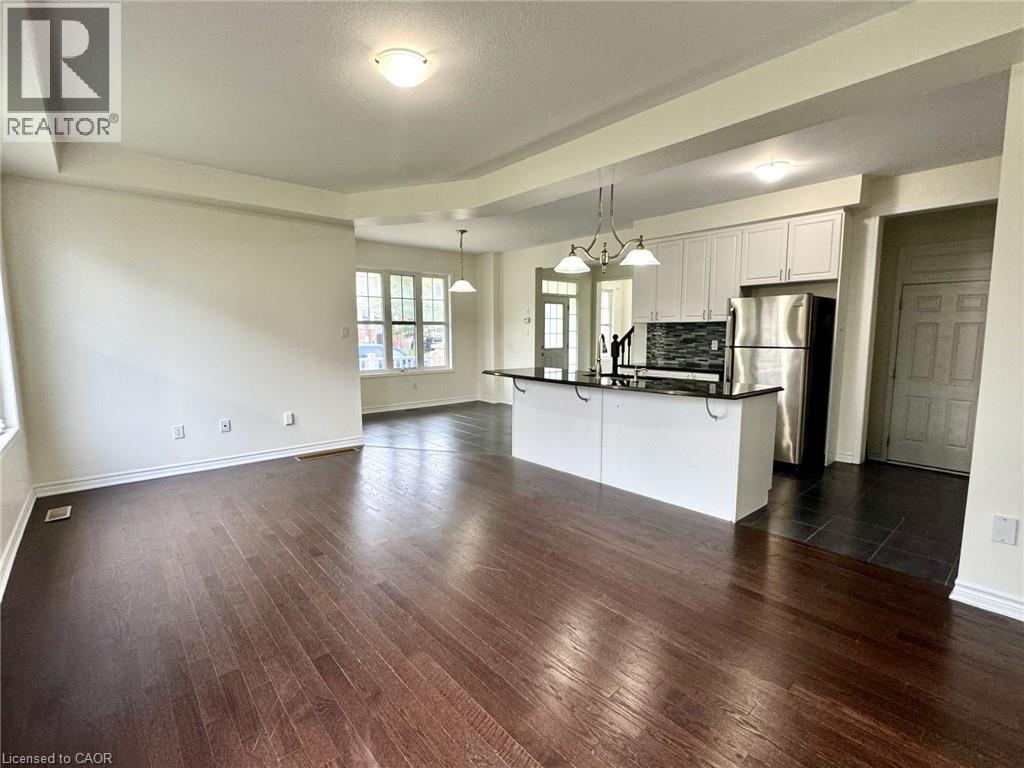 2 Blue Oak Street, Kitchener, Ontario  N2R 0K4 - Photo 4 - 40849805
