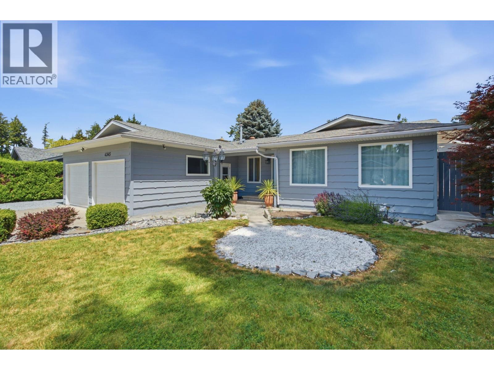 4345 Dunvegan Court Kelowna Photo 2 4345 Dunvegan Court Kelowna Photo 2