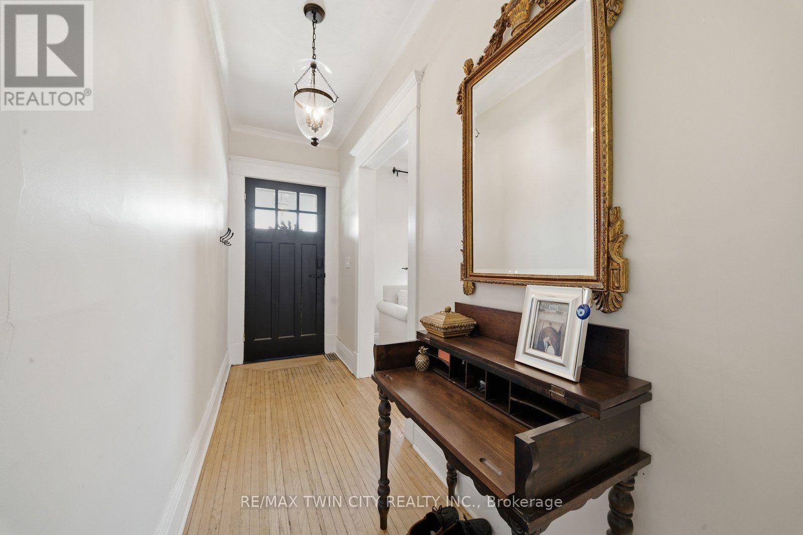 115 St Paul Avenue, Brantford, Ontario  N3T 4G1 - Photo 7 - X13589574