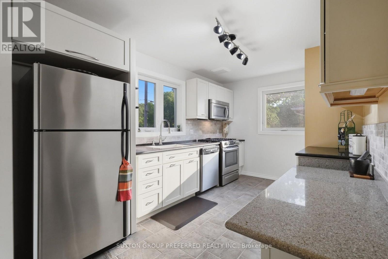 415 Randol Drive, London South, Ontario  N6J 1C5 - Photo 12 - X13588832