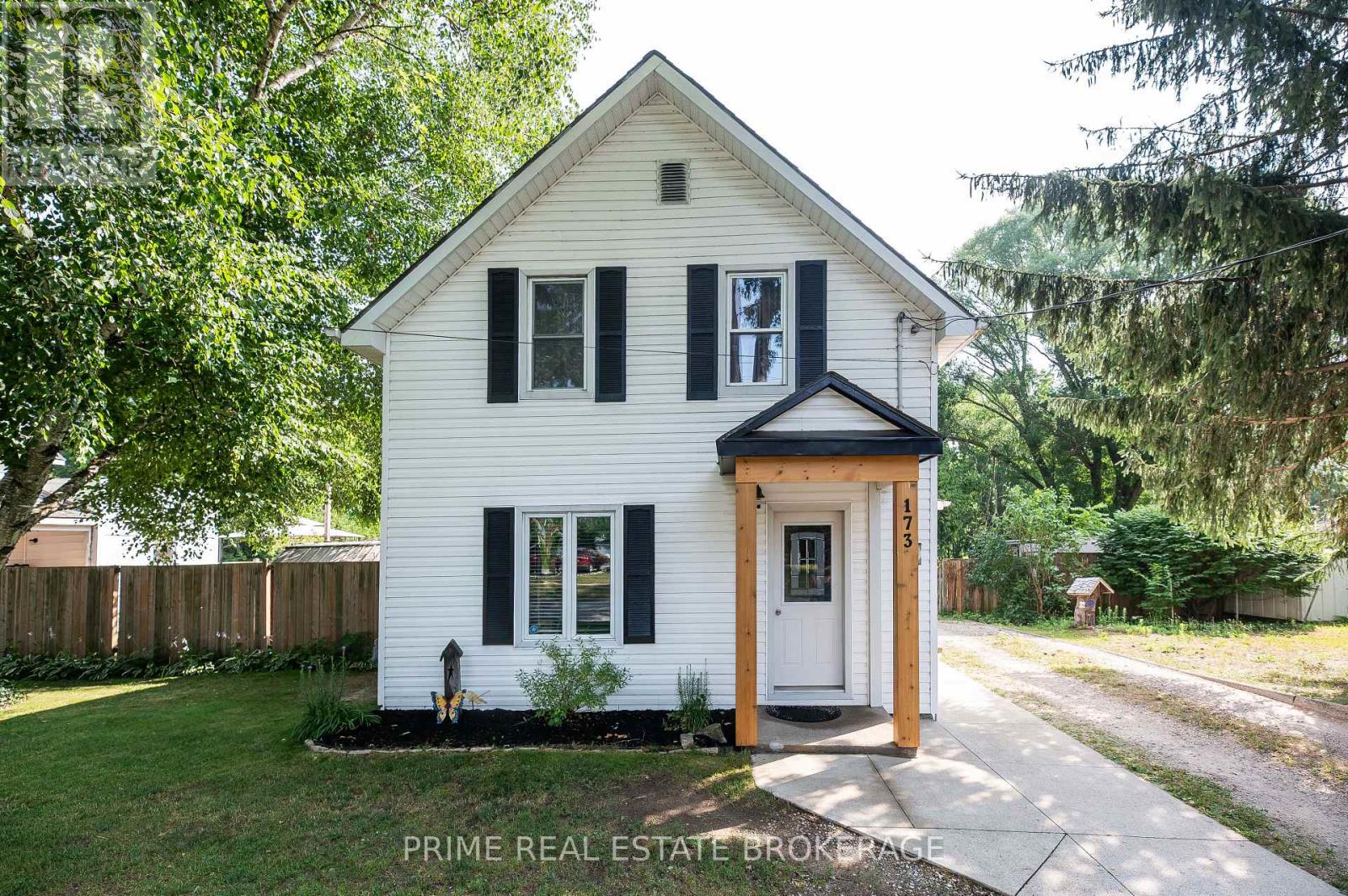 173 FURNIVAL ROAD, West Elgin, Ontario