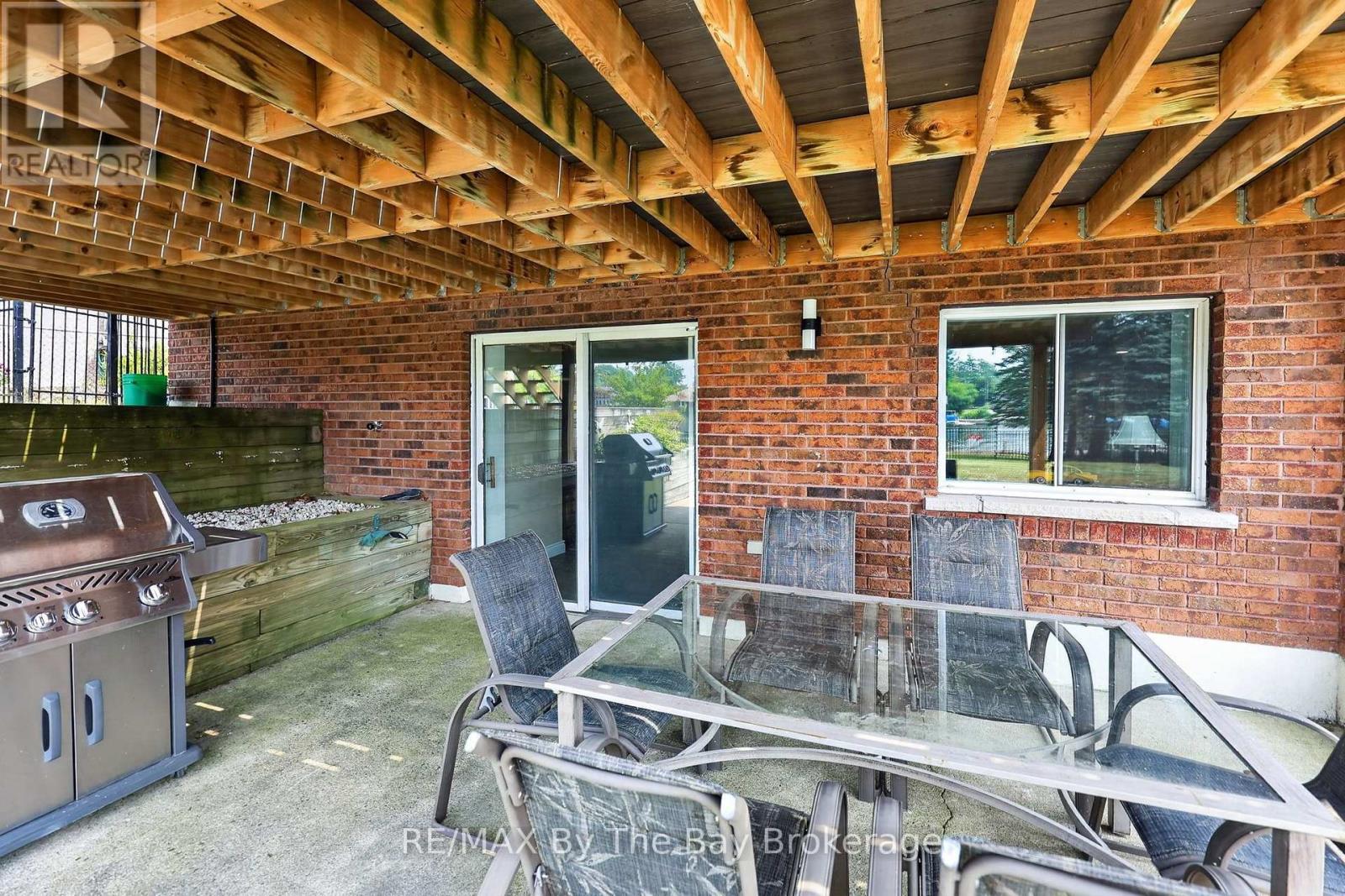1434 River Road W, Wasaga Beach, Ontario  L9Z 2W5 - Photo 35 - S13496718
