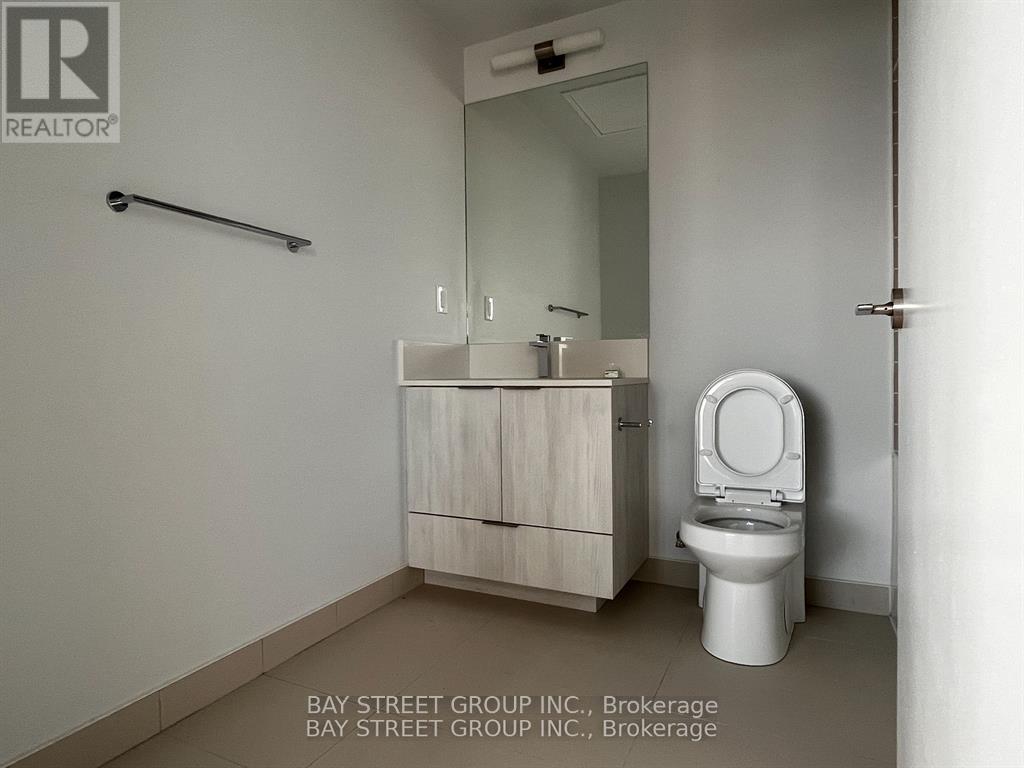 1705 - 181 Dundas Street E, Toronto, Ontario  M5A 1Z4 - Photo 6 - C13589658