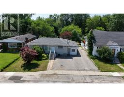 136 MACDONALD AVENUE, Belleville, Ontario