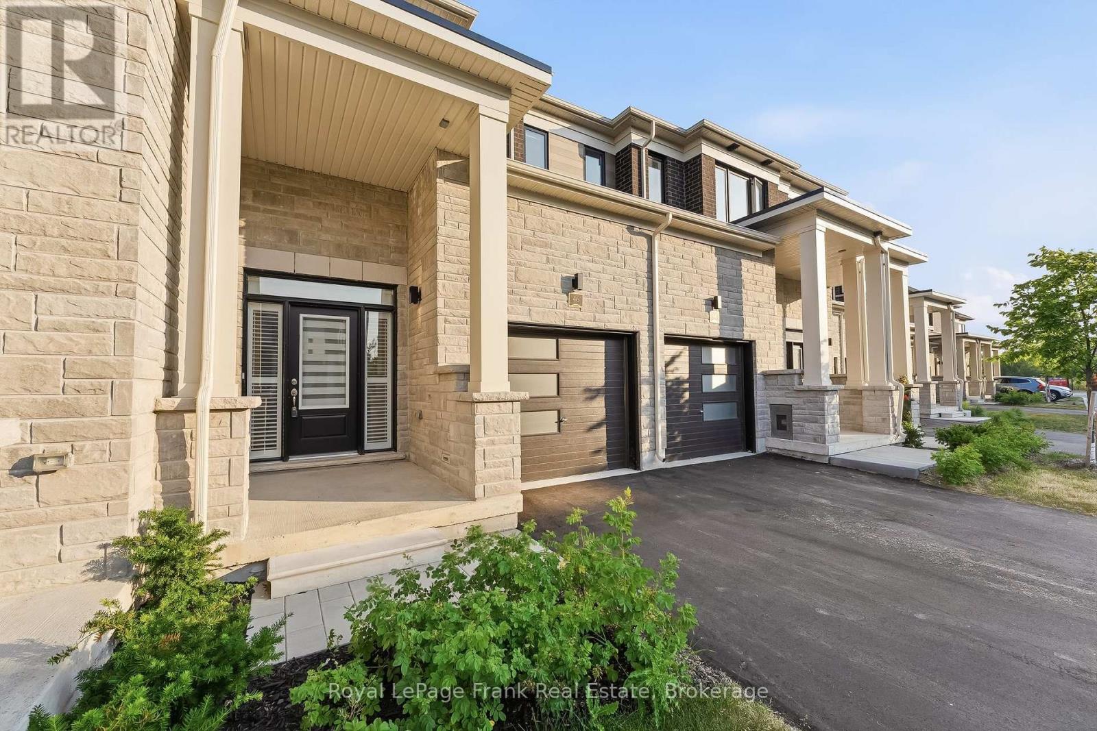46 Hickey Lane, Kawartha Lakes (Lindsay), Ontario  K9V 5V5 - Photo 1 - X13589802