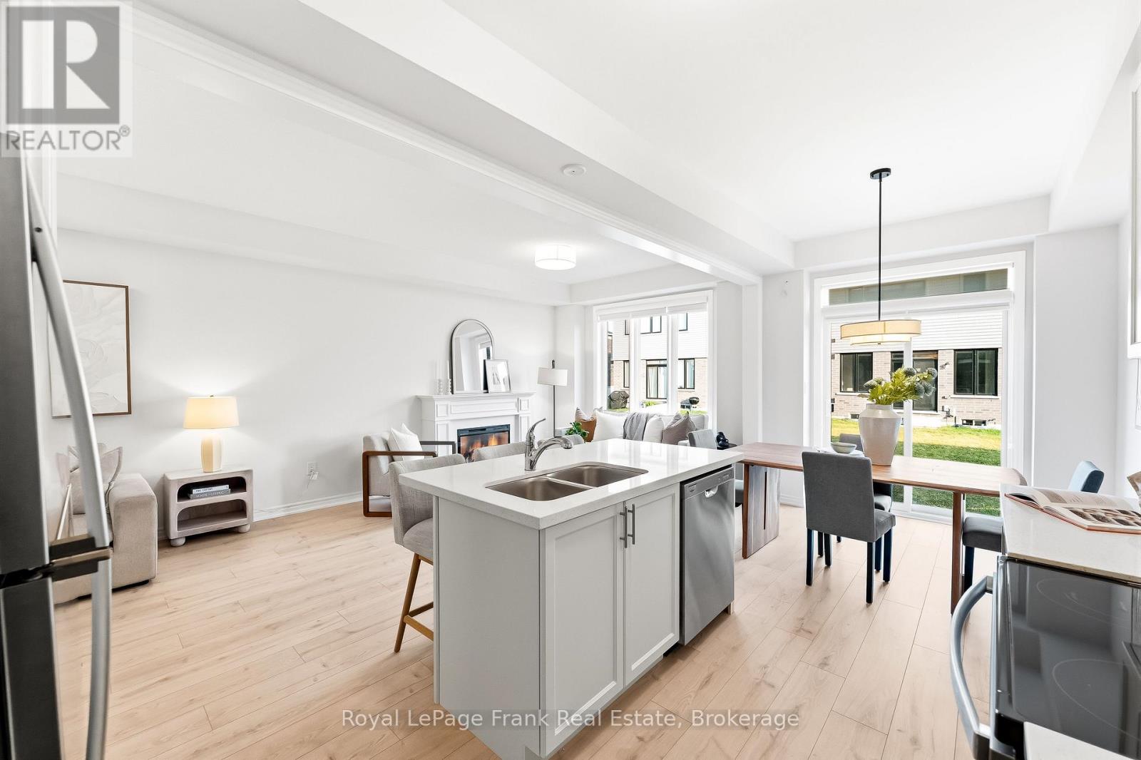 46 Hickey Lane, Kawartha Lakes (Lindsay), Ontario  K9V 5V5 - Photo 10 - X13589802