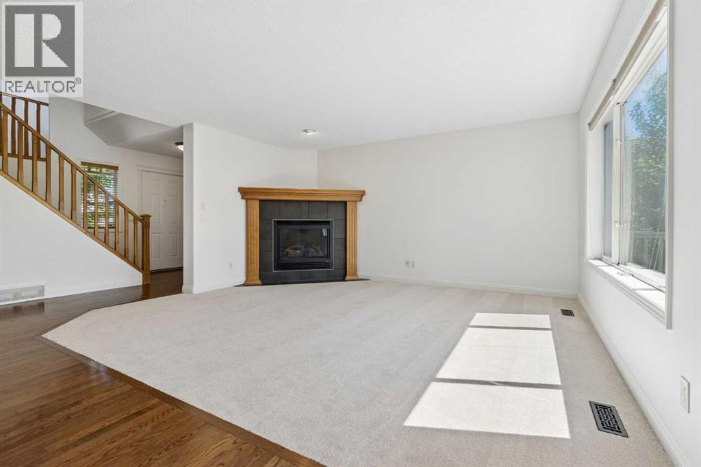 112 Panamount Rise NW, Calgary, Alberta  T3K 6G1 - Photo 13 - A2327750