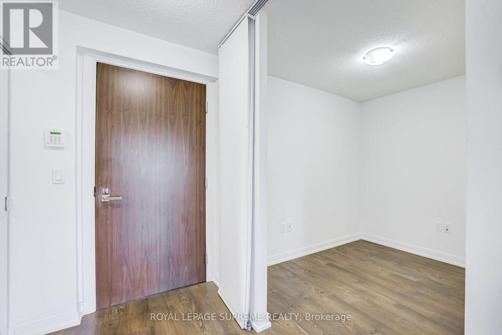 1920 - 275 Village Green Square, Toronto, Ontario  M1S 0L8 - Photo 10 - E13589706