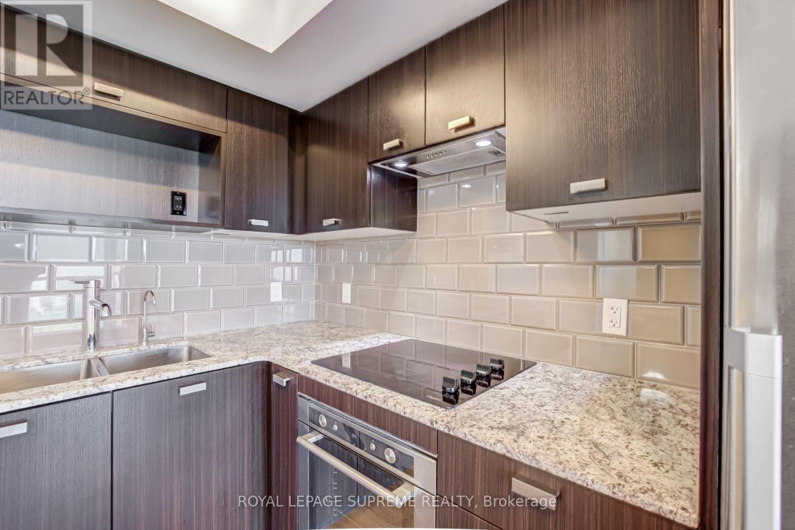 1920 - 275 Village Green Square, Toronto, Ontario  M1S 0L8 - Photo 20 - E13589706