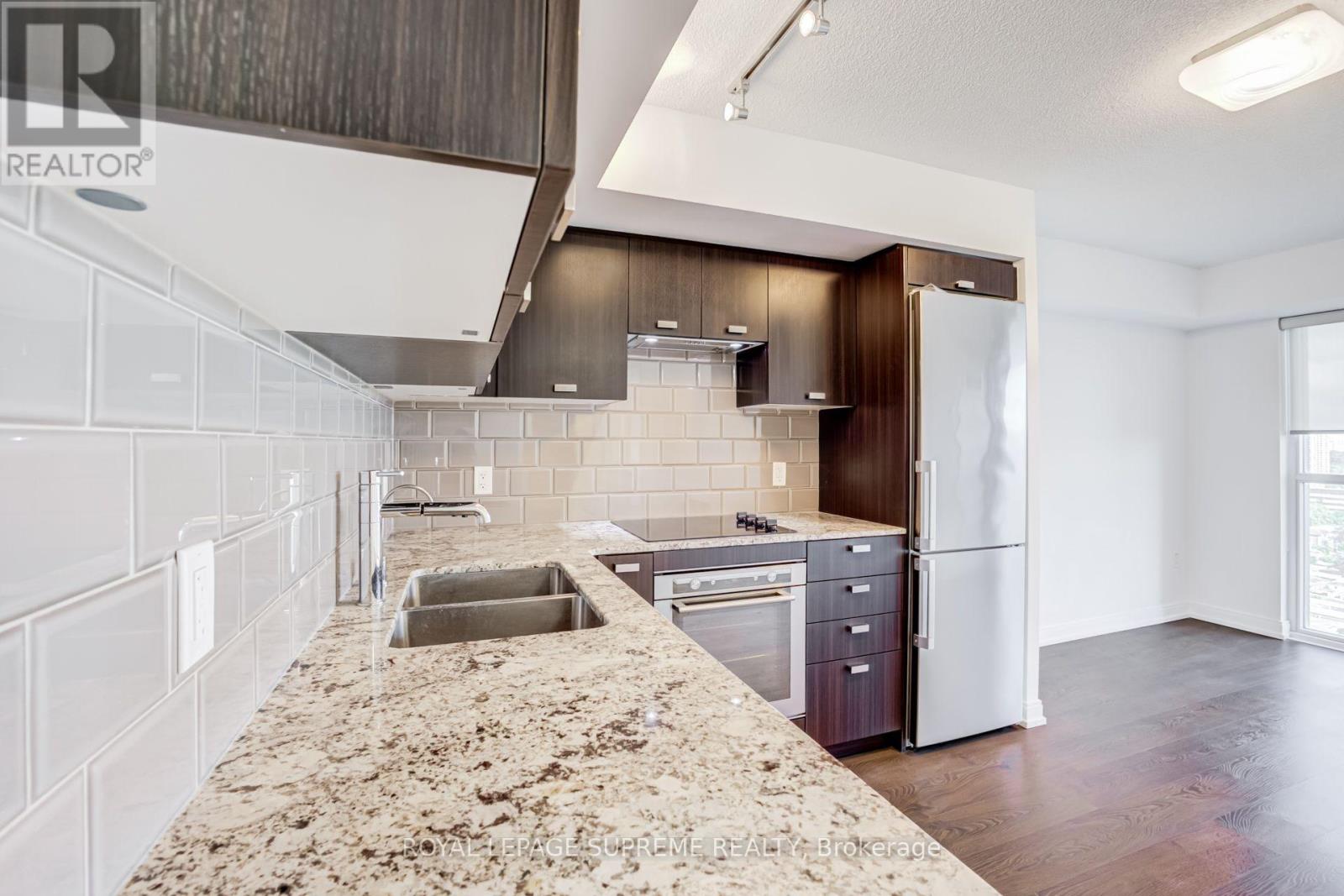 1920 - 275 Village Green Square, Toronto, Ontario  M1S 0L8 - Photo 22 - E13589706