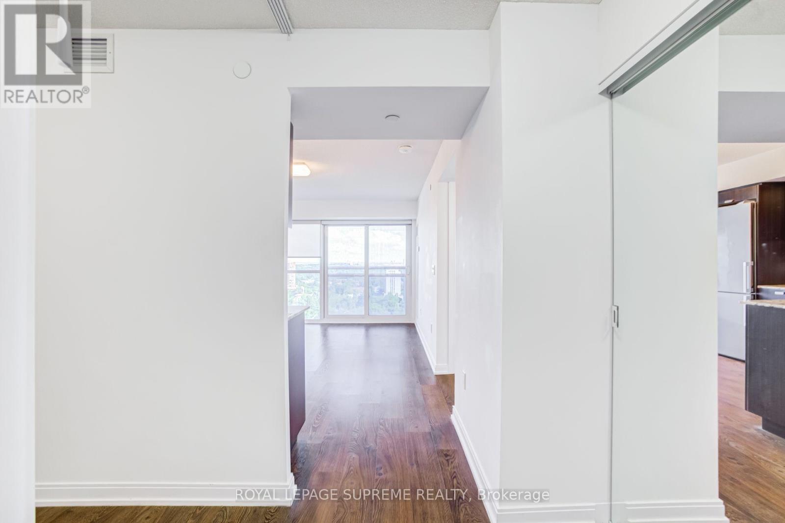 1920 - 275 Village Green Square, Toronto, Ontario  M1S 0L8 - Photo 9 - E13589706