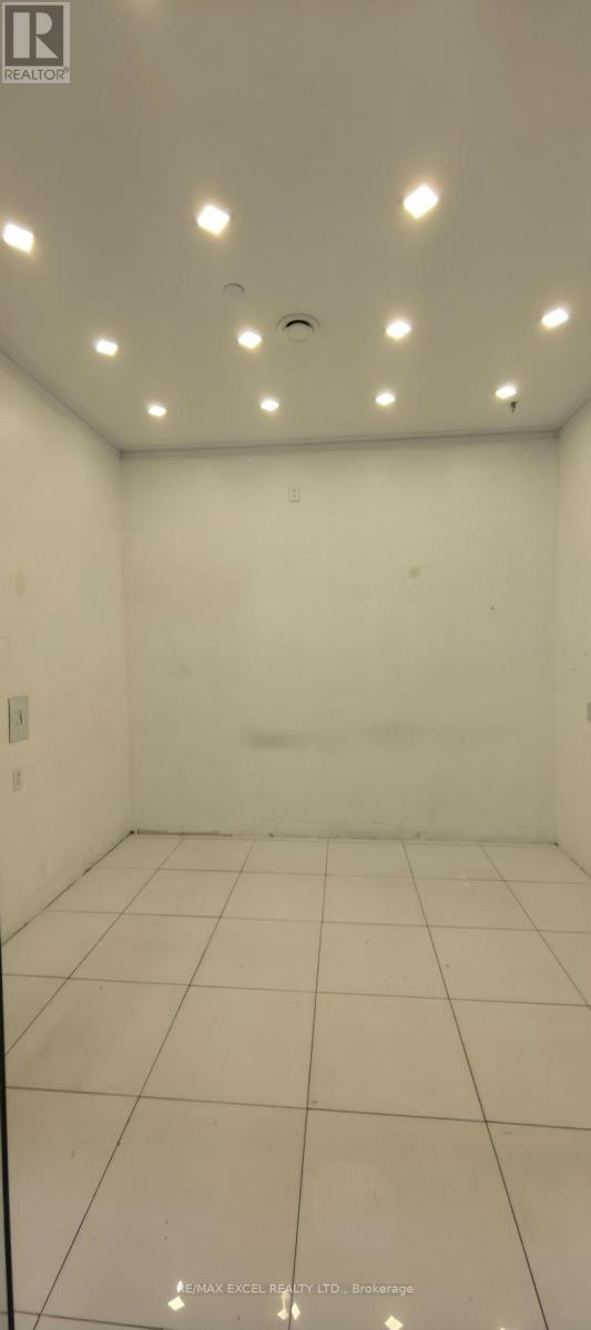 D2 - 2900 Markham Road, Toronto, Ontario  M1X 1E6 - Photo 10 - E13589780