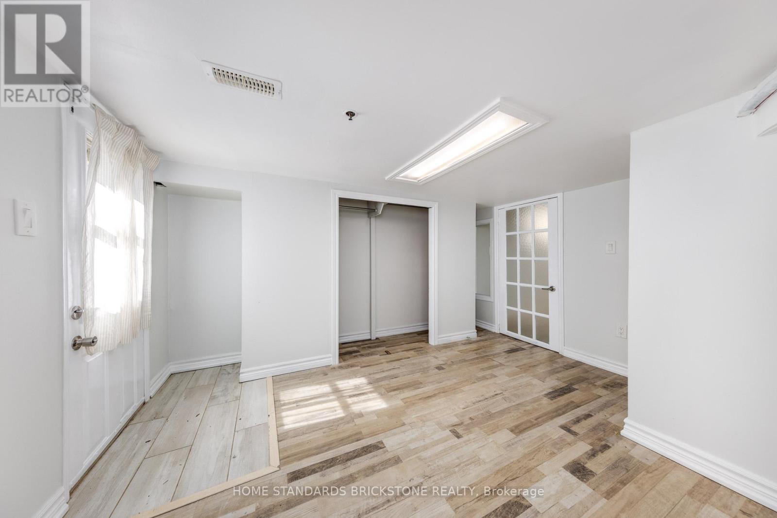 Lower - 792 Pape Avenue, Toronto, Ontario M4K 3S7 - Photo 12 - E13589830