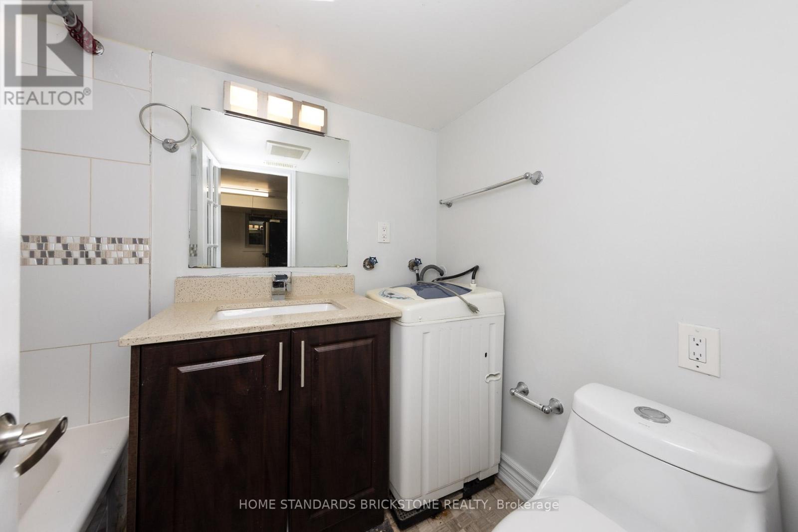 Lower - 792 Pape Avenue, Toronto, Ontario M4K 3S7 - Photo 13 - E13589830