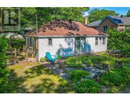 33 YARWOOD ROAD, Tiny, Ontario
