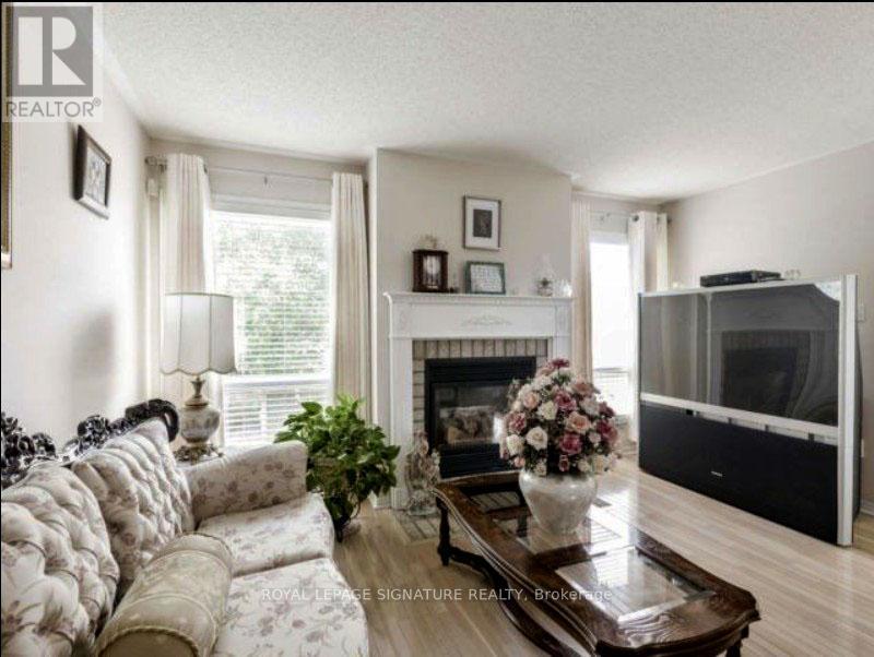 1565 WOODHENGE WAY - Photo 3