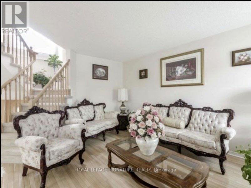 1565 WOODHENGE WAY - Photo 4