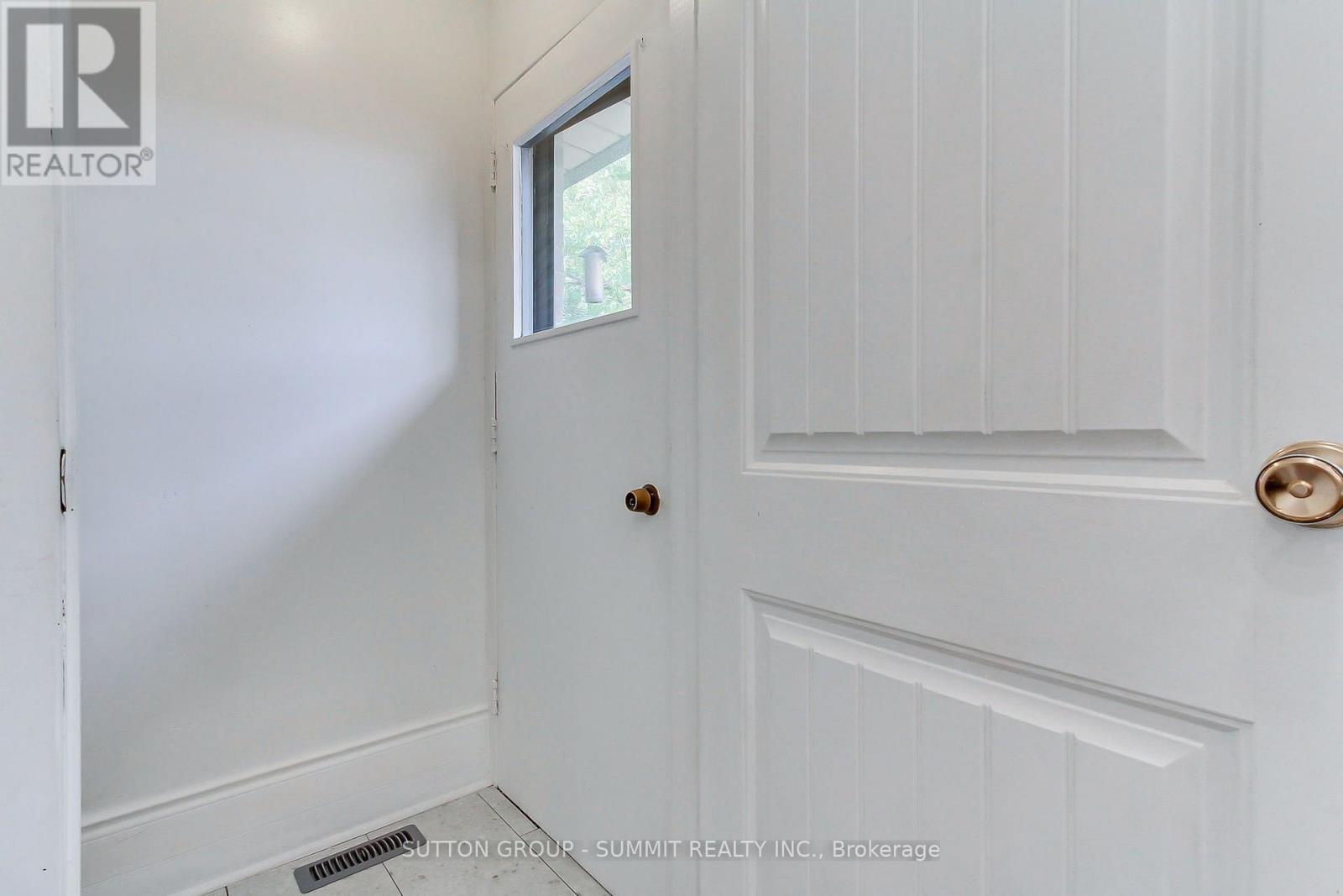 7641 Anaka Drive, Mississauga, Ontario  L4T 3H8 - Photo 20 - W13549852