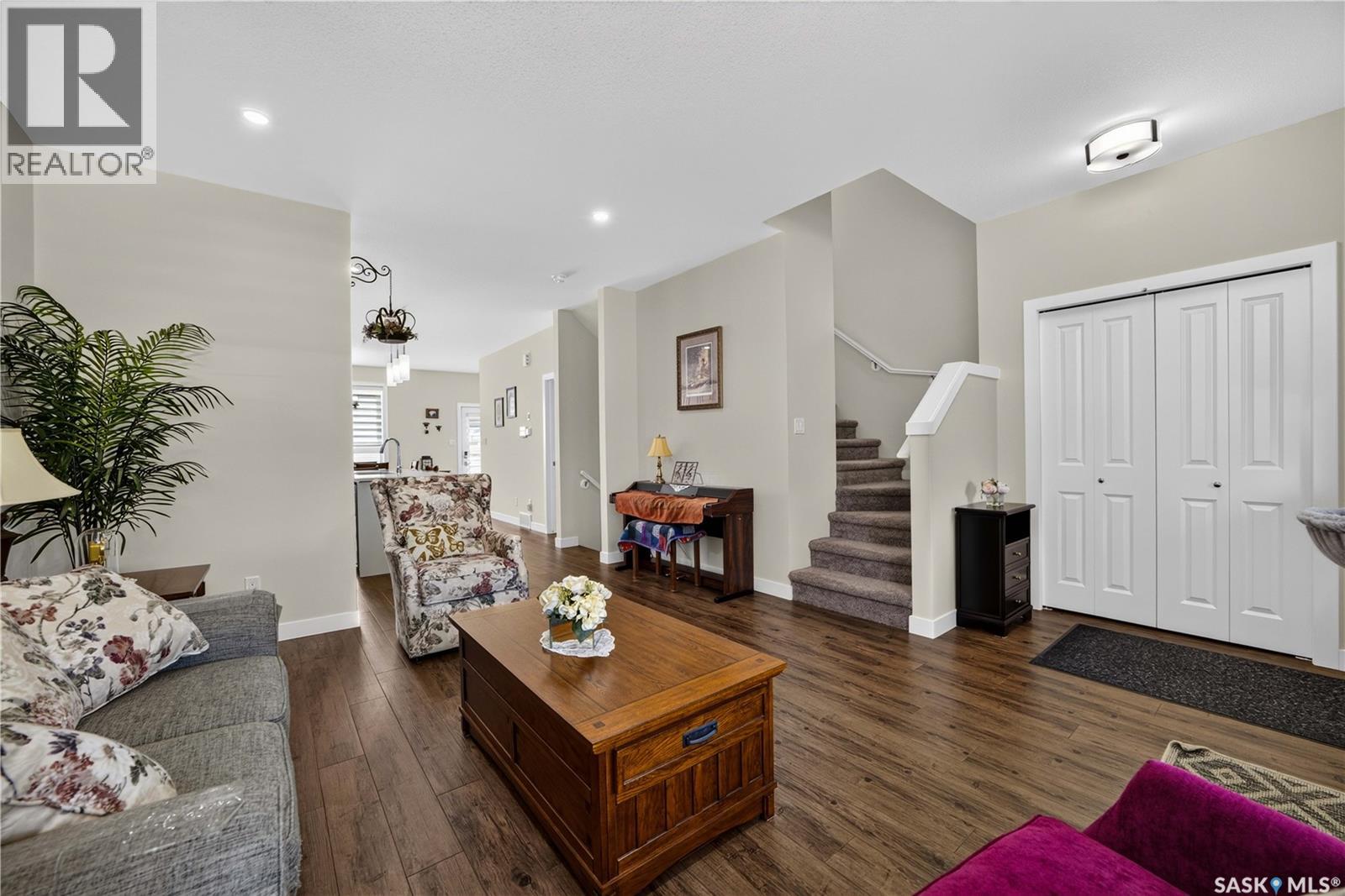 5157 Buckingham Drive E, Regina, Saskatchewan  S4V 3S3 - Photo 5 - SK043237