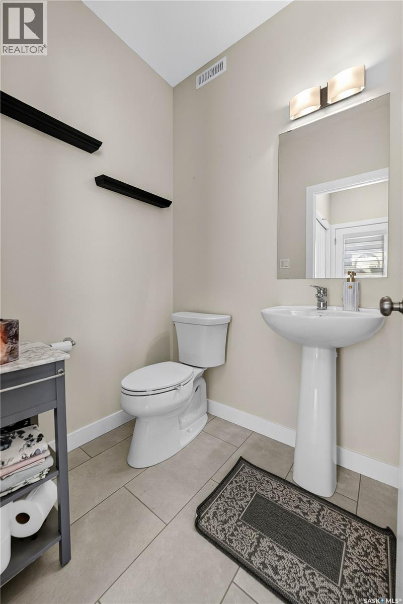 5157 Buckingham Drive E, Regina, Saskatchewan  S4V 3S3 - Photo 13 - SK043237