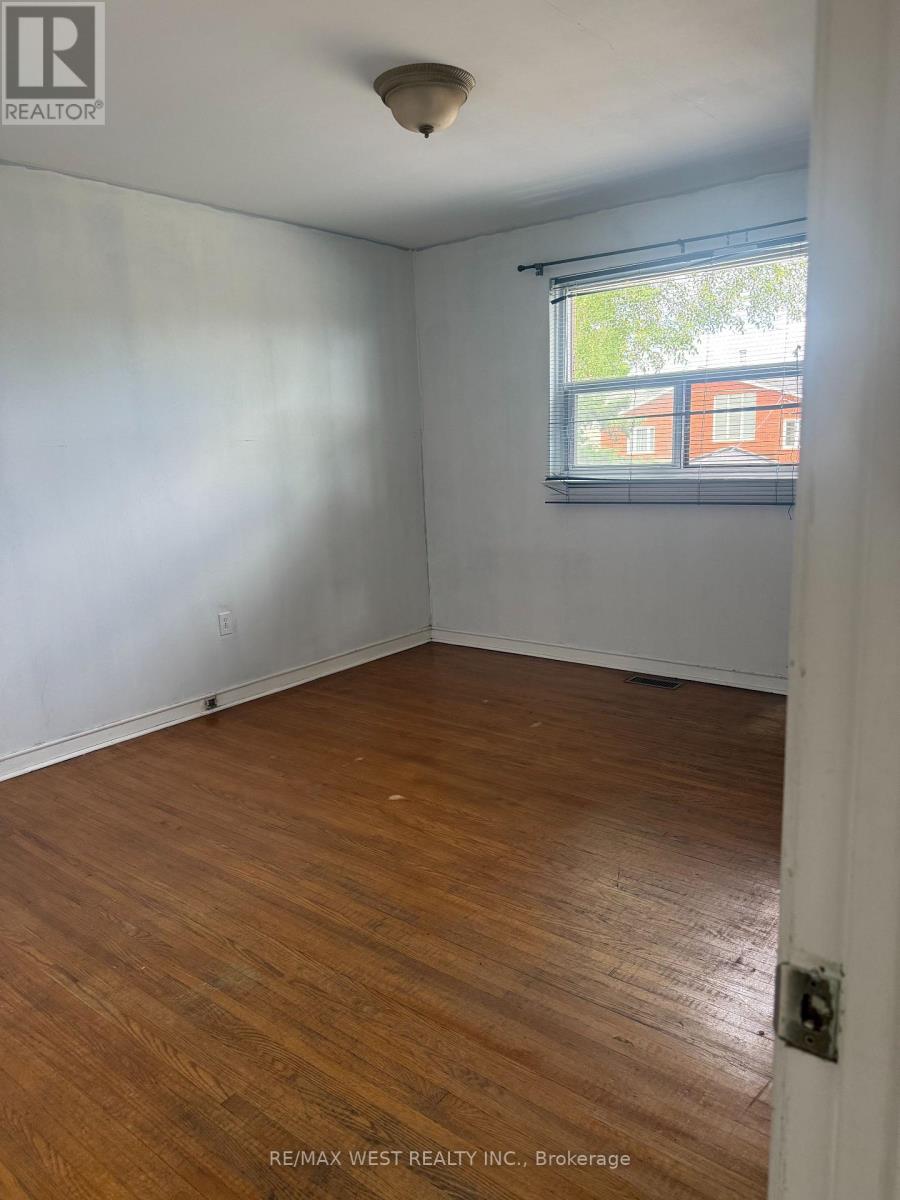3 - 182 Ruggles Avenue, Richmond Hill, Ontario L4C 1Y4 - Photo 12 - N13535134
