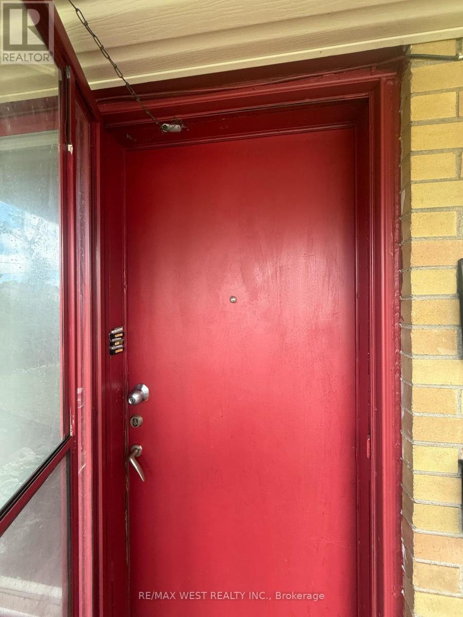 3 - 182 Ruggles Avenue, Richmond Hill, Ontario L4C 1Y4 - Photo 18 - N13535134