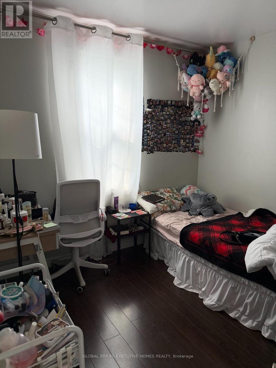 367 Kipling Avenue, Toronto, Ontario M8V 3K8 - Photo 6 - W13589536