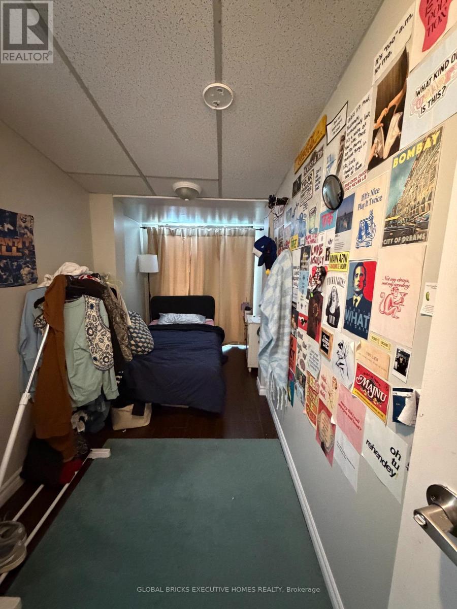 367 Kipling Avenue, Toronto, Ontario M8V 3K8 - Photo 8 - W13589536