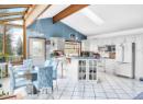 3765 Westside Road N, Kelowna, BC V1Z 3W8