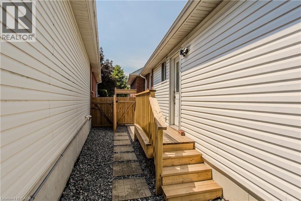 23 Annapolis Way, Hamilton, Ontario  L8W 3L1 - Photo 25 - 40844000