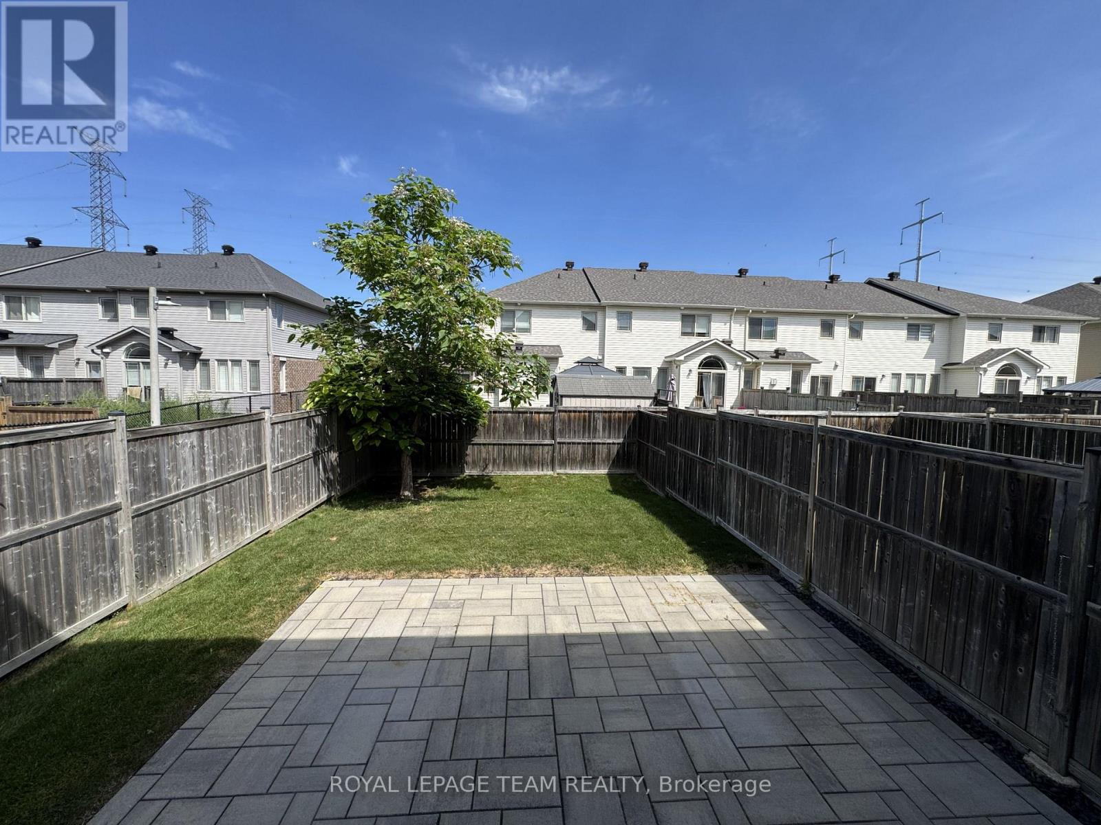 630 Moorpark Avenue, Ottawa, Ontario  K2M 0H8 - Photo 2 - X13589998