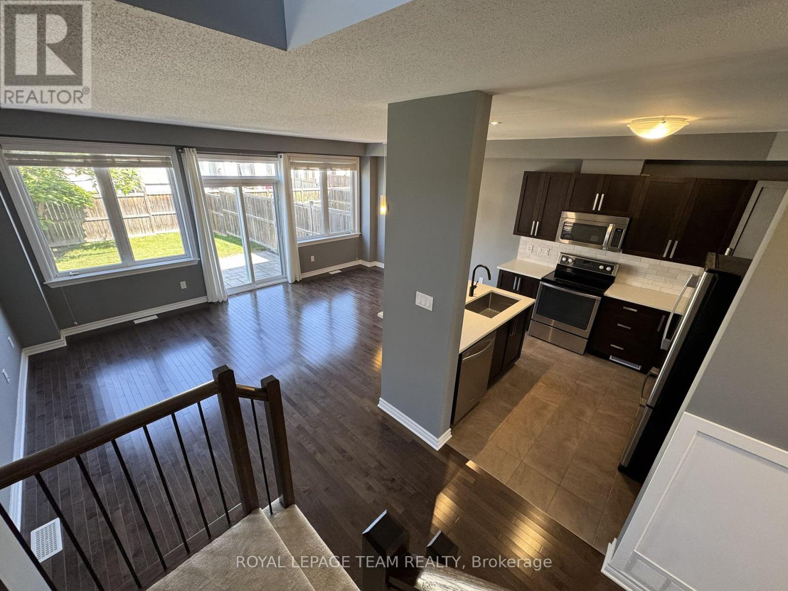 630 Moorpark Avenue, Ottawa, Ontario  K2M 0H8 - Photo 5 - X13589998