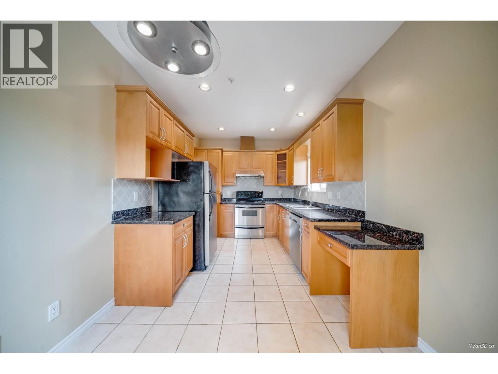 1140 Hazelton Street, Vancouver, British Columbia V5K 4H9 - Photo 11 - R3148509