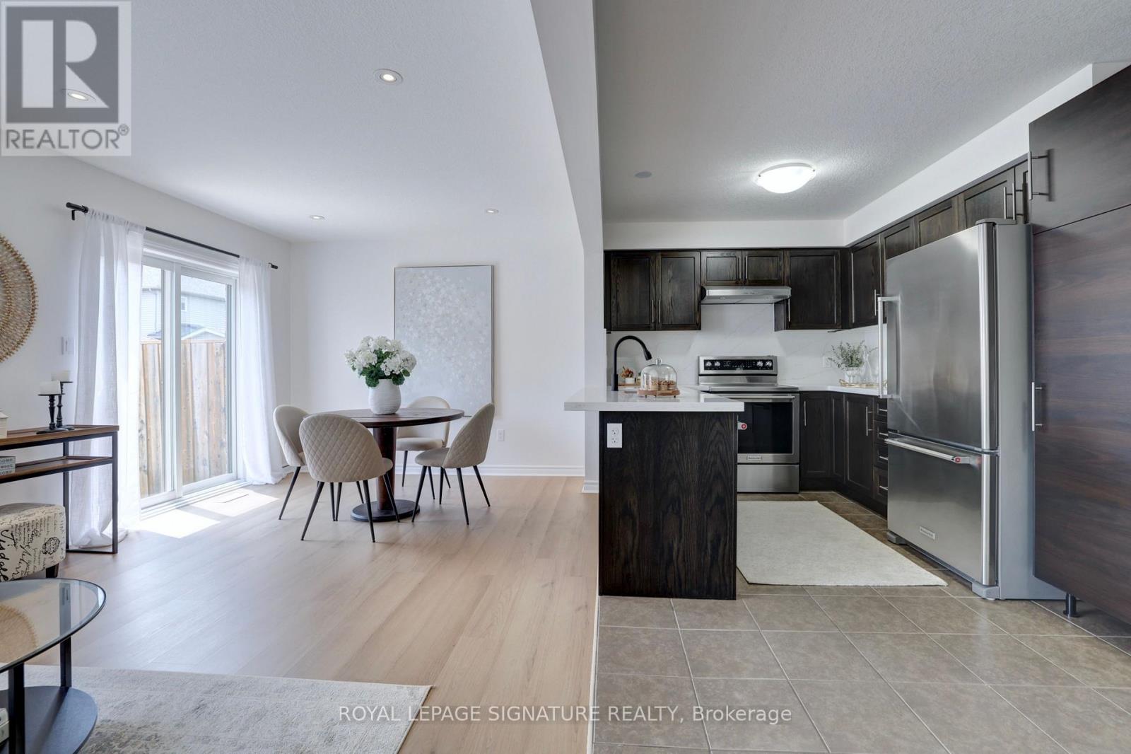 155 William Street, Waterloo, Ontario  N3B 0C2 - Photo 8 - X13589846