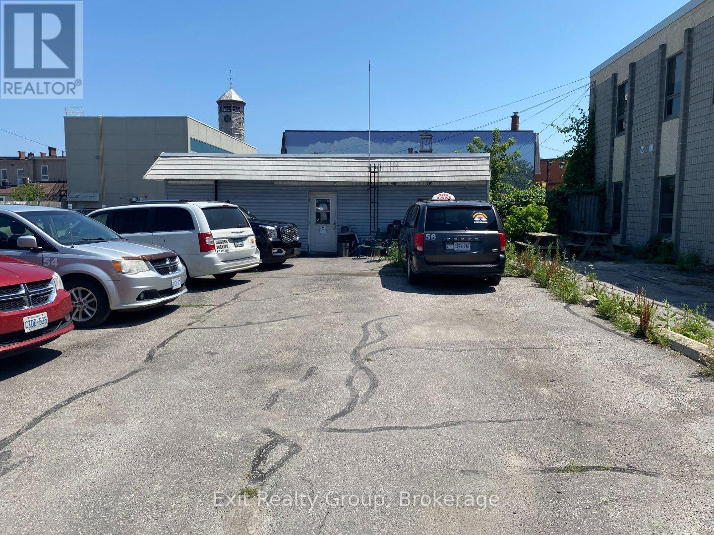 36 Murphy Street, Quinte West (Trenton Ward), Ontario  K8V 4S7 - Photo 3 - X13589948