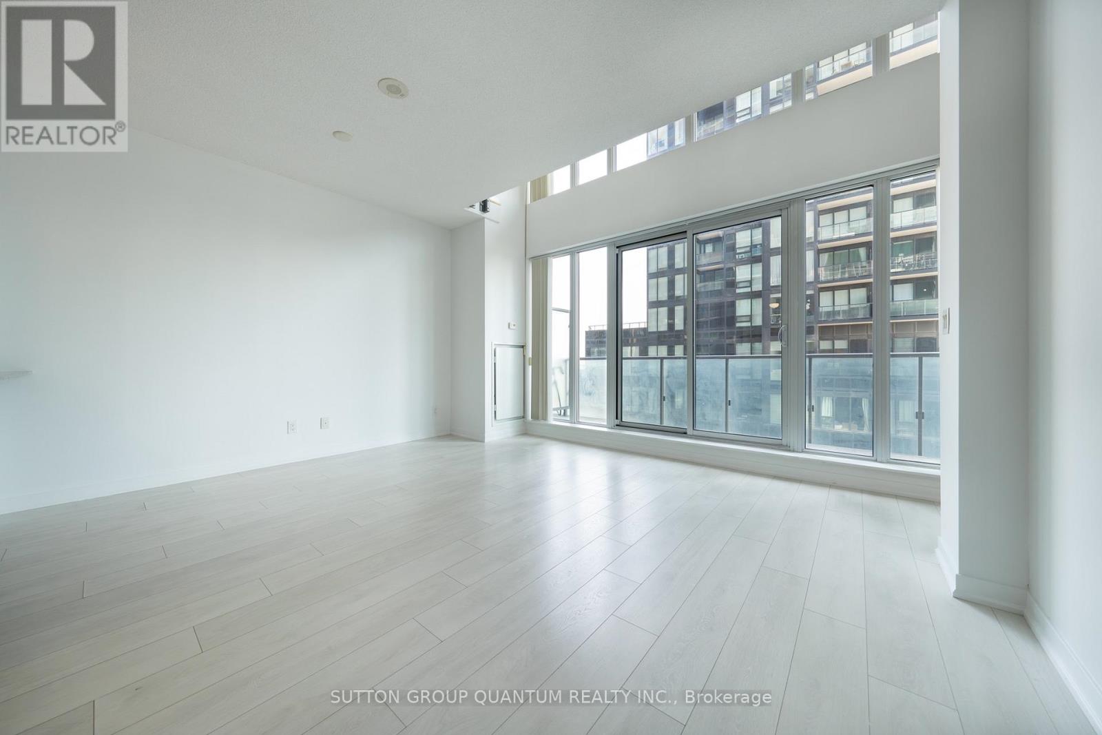 1012 - 150 East Liberty Street, Toronto, Ontario  M6K 3R5 - Photo 3 - C13589892