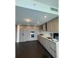 2201 13778 100TH AVENUE, Surrey, British Columbia