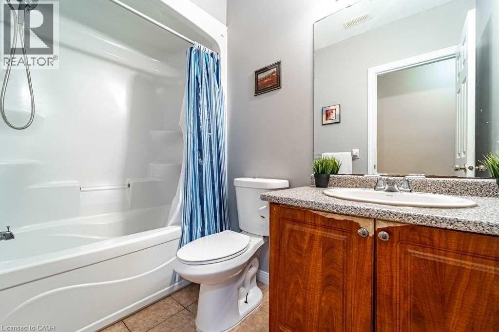 35 Mckibbon Avenue, Hamilton, Ontario  L0R 1P0 - Photo 10 - 40849079