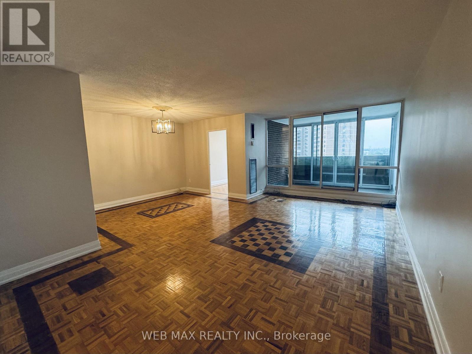 604 - 625 THE WEST MALL, Toronto (Eringate-Centennial-West Deane)