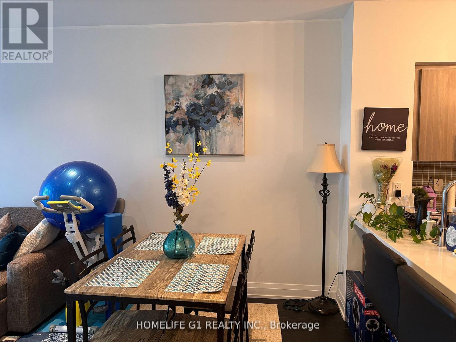 318 - 65 Speers Road, Oakville, Ontario  L6K 2E6 - Photo 7 - W13589978