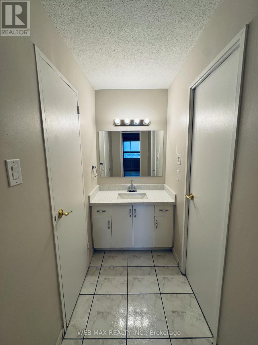 604 - 625 The West Mall, Toronto, Ontario  M9C 4W9 - Photo 12 - W13590000